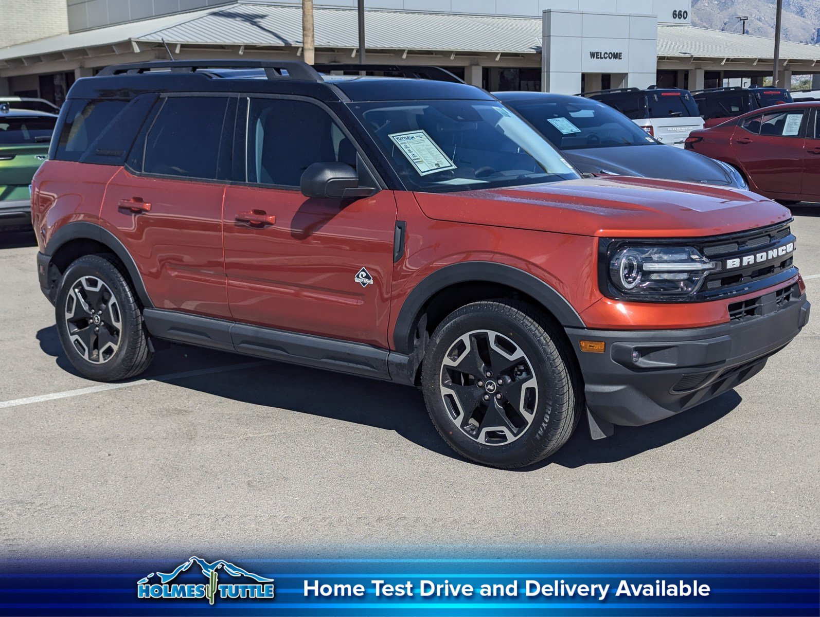 Used 2024 Ford Bronco Sport Outer Banks w/ Tech Package AWD/4WD image 1
