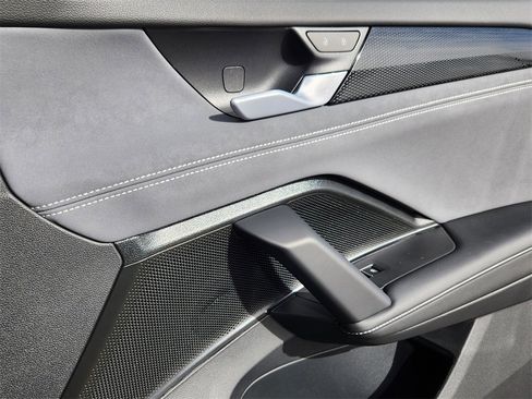 New 2026 Volkswagen Tiguan SE R-Line image 20