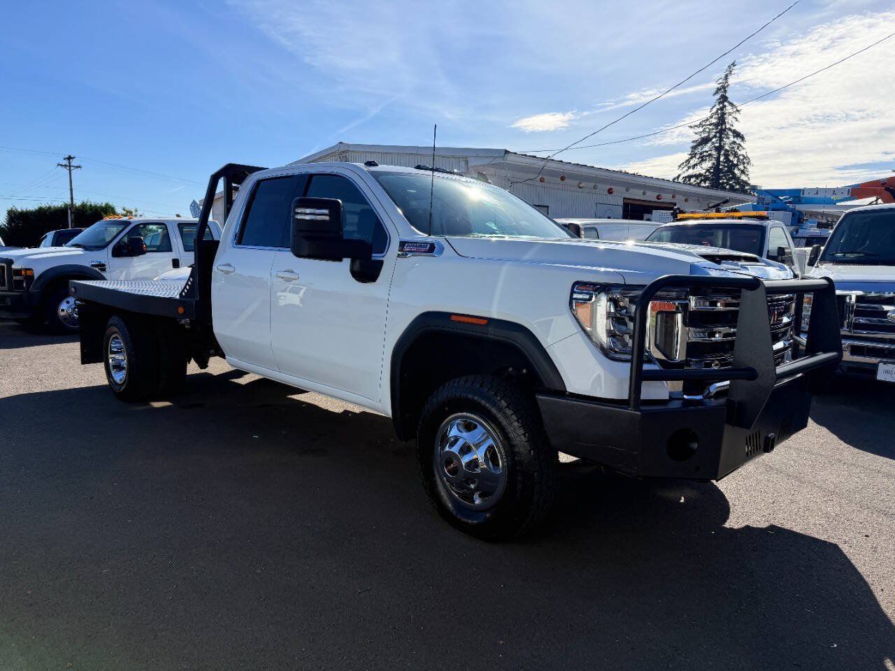 Used 2021 GMC Sierra 3500 SLE w/ SLE Convenience Package AWD/4WD image 5