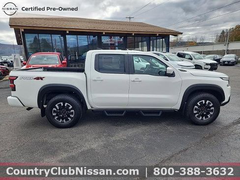 Certified 2024 Nissan Frontier PRO-4X w/ Technology Package image 9