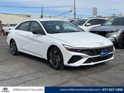 Certified 2025 Hyundai Elantra SEL