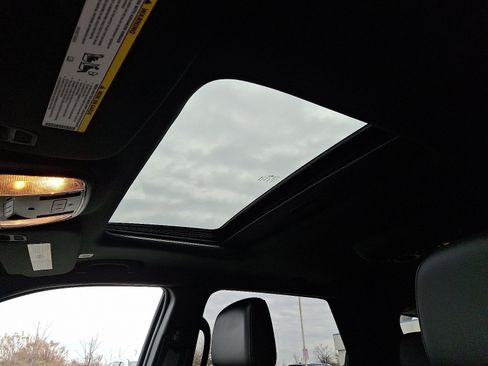 Used 2022 Dodge Durango GT image 15