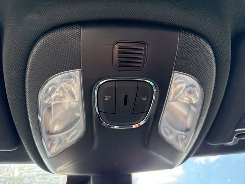 Certified 2024 Jeep Compass Latitude image 53