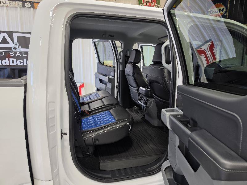 Used 2022 Ford F150 XLT w/ Equipment Group 302A High AWD/4WD image 13