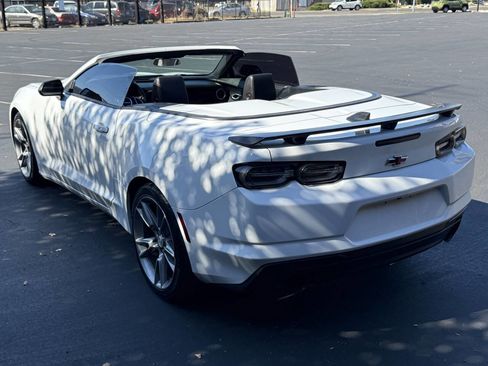 Used 2020 Chevrolet Camaro LT w/ RS Package image 12