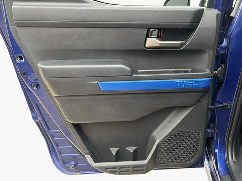 Used 2024 Toyota Tacoma TRD Off-Road image 23