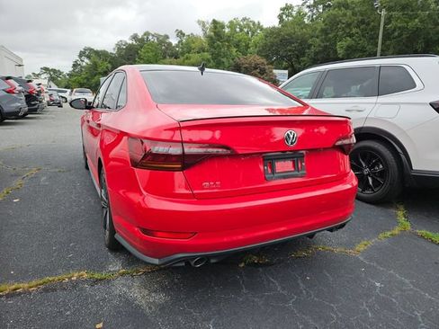 Used 2019 Volkswagen Jetta GLI FWD image 9