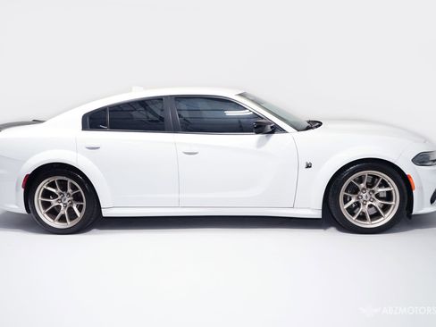Used 2023 Dodge Charger Scat Pack image 4