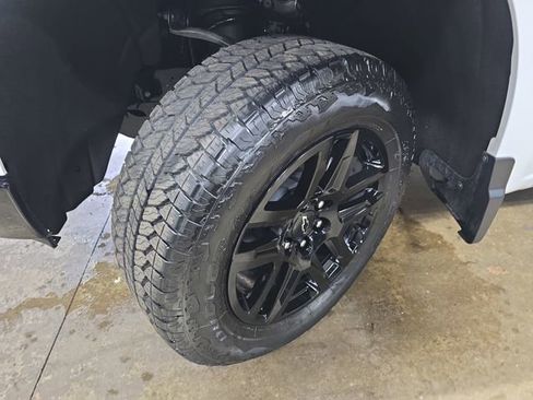 New 2026 Chevrolet Silverado 1500 LT Trail Boss w/ Safety Package image 33