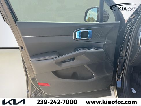 New 2026 Kia Sorento S image 21