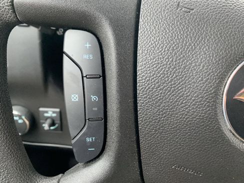 Used 2024 Chevrolet Express 2500 w/ Driver Convenience Package image 18