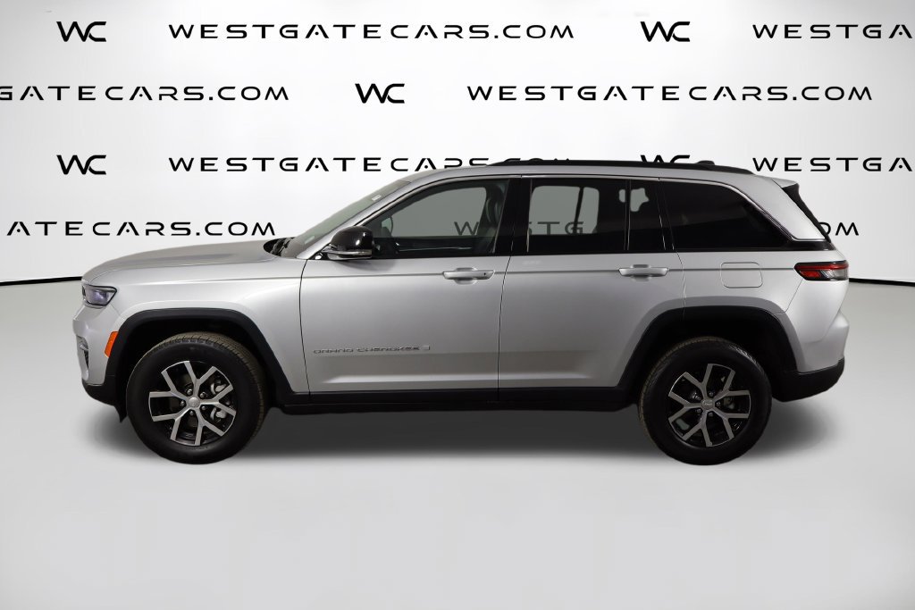 Used 2025 Jeep Grand Cherokee Limited AWD/4WD image 56