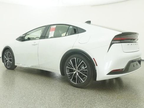 New 2026 Toyota Prius XLE image 21