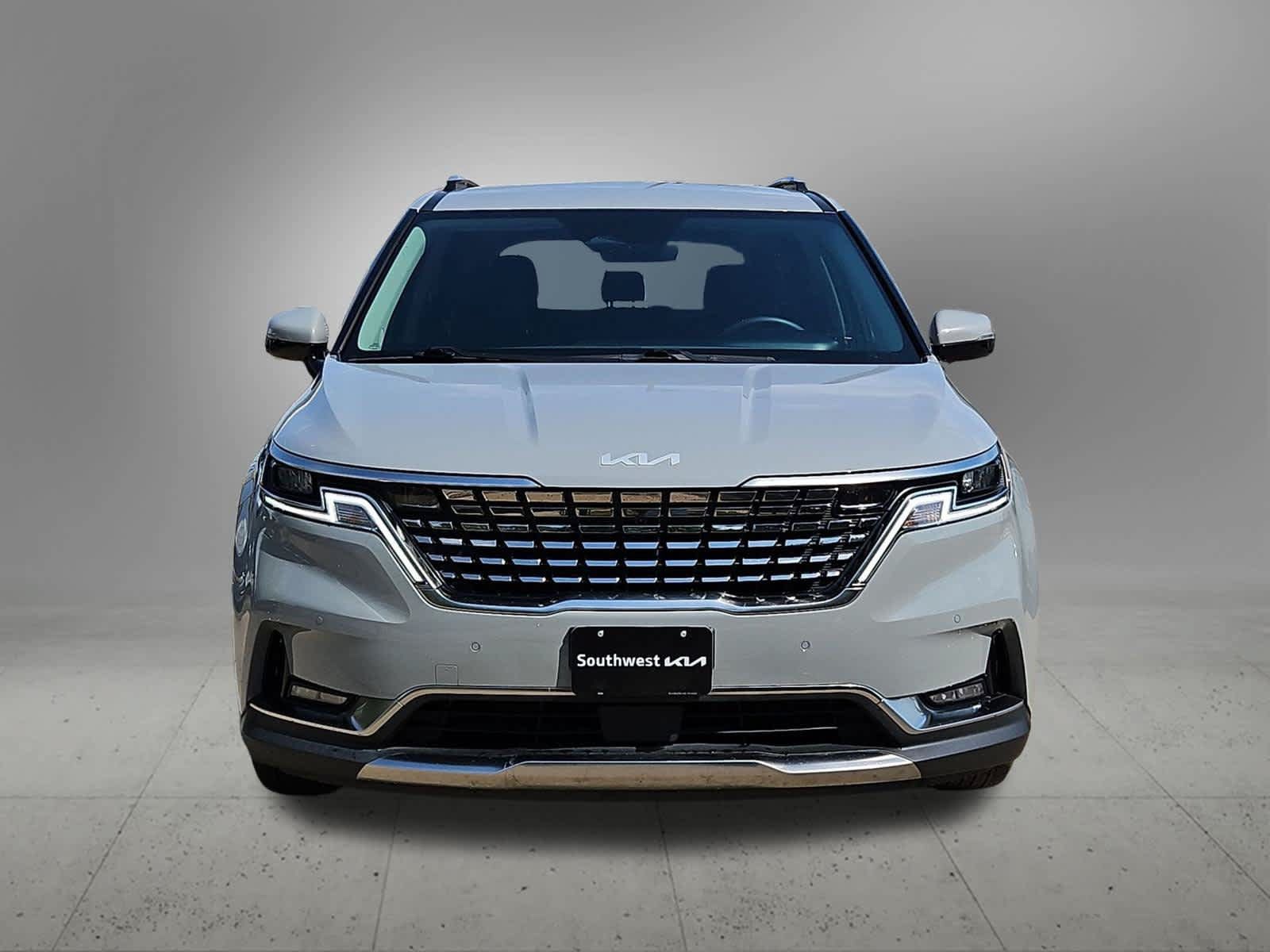 Used 2024 Kia Carnival SX FWD image 9