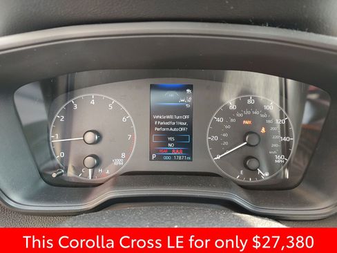 Used 2024 Toyota Corolla Cross LE image 13