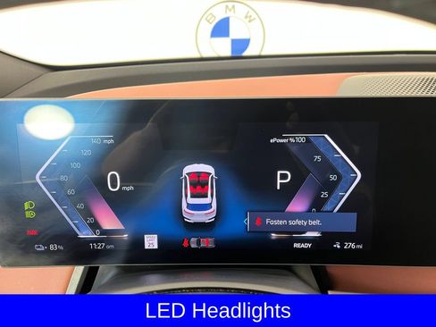 Used 2023 BMW iX xDrive50 w/ Sport Package AWD/4WD image 4