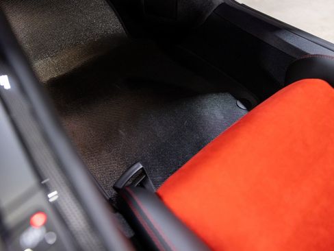 Used 2018 Porsche 911 GT2 RS image 53