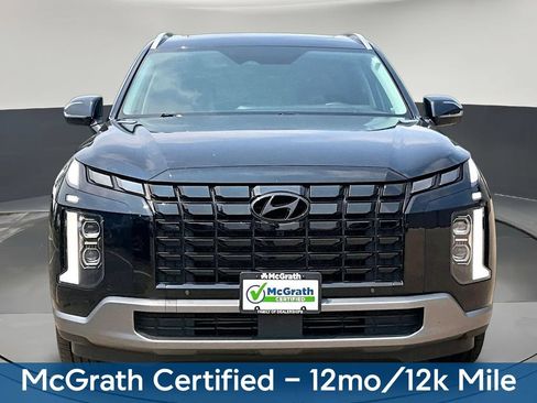 Used 2023 Hyundai Palisade Limited AWD/4WD image 2