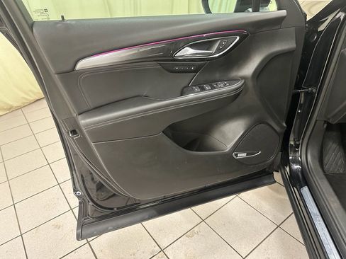 Certified 2025 Buick Envision Preferred image 29