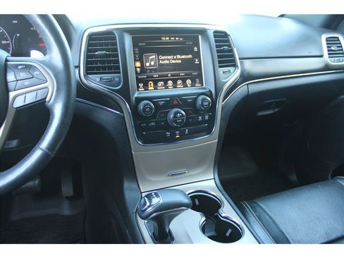 Used 2015 Jeep Grand Cherokee Limited w/ Luxury Group II AWD/4WD image 24
