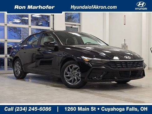 New 2026 Hyundai Elantra Blue image 1