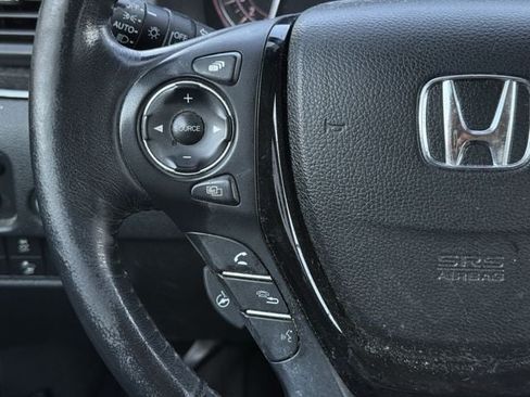 Used 2017 Honda Ridgeline RTL-E image 13