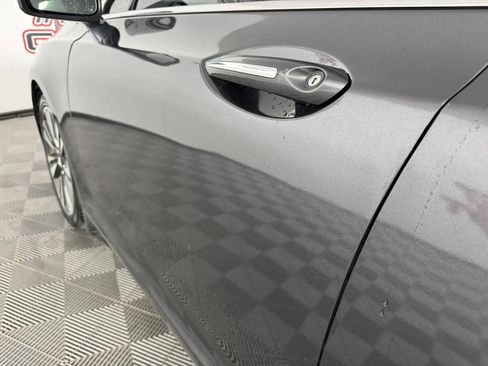 Used 2019 Lincoln MKZ Reserve FWD image 27