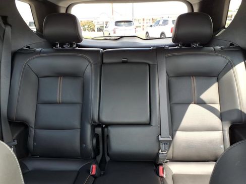 Used 2022 Chevrolet Equinox Premier FWD image 21