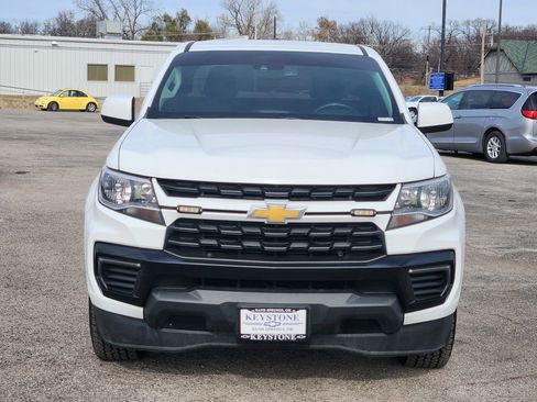 Used 2022 Chevrolet Colorado LT w/ Fleet Safety Package image 2