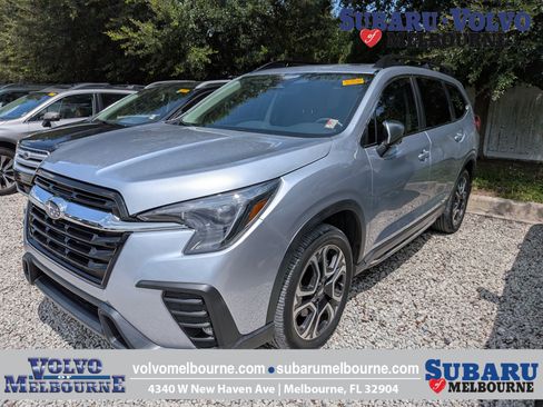 Used 2023 Subaru Ascent Limited w/ Technology Package AWD/4WD image 1