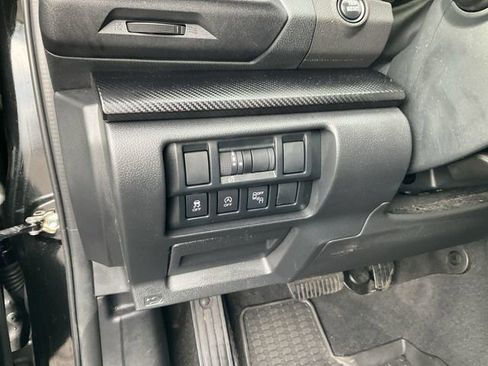 Used 2021 Subaru Crosstrek 2.0i Premium w/ Moonroof Package image 17