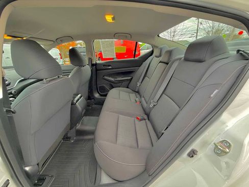 Used 2021 Nissan Altima 2.5 S image 16