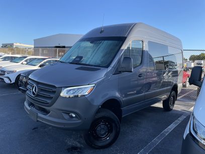 New 2025 Mercedes-Benz Sprinter 2500