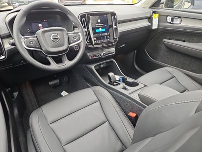 New 2026 Volvo XC40 B5 Core w/ Protection Package Premier