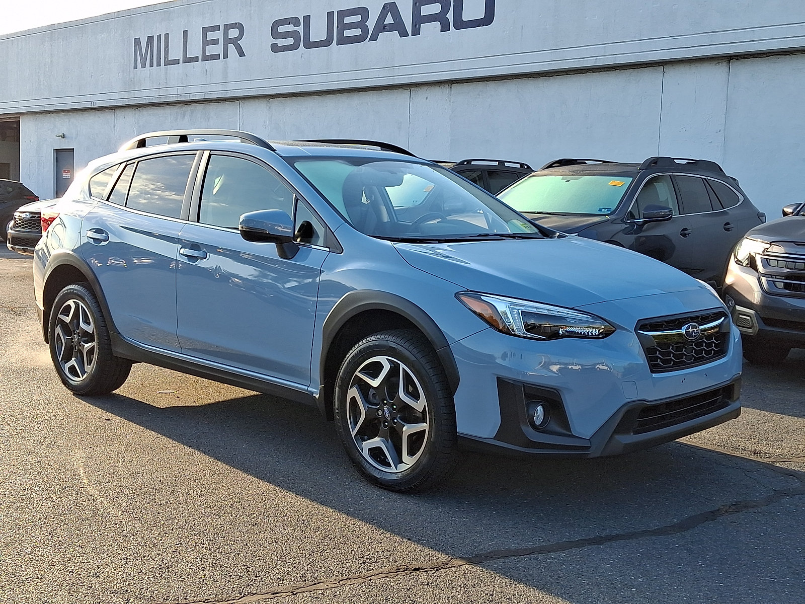 Used 2019 Subaru Crosstrek 2.0i Limited w/ Moonroof Package w/Navigation AWD/4WD image 1