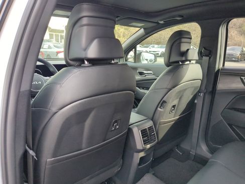 New 2025 Kia Sportage X-Pro Prestige image 11