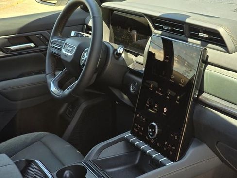 New 2026 GMC Terrain AT4 AWD/4WD image 9