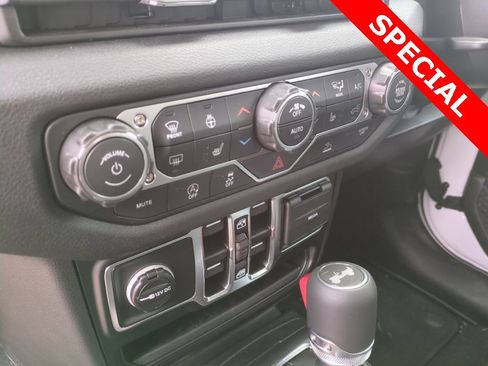 New 2026 Jeep Wrangler Unlimited Sport w/ Convenience Group image 14