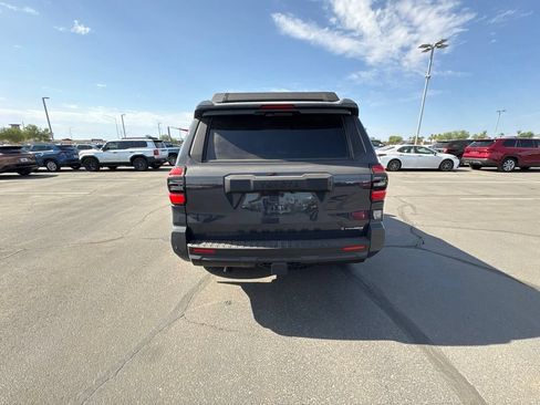 Used 2025 Toyota 4Runner TRD Off-Road Premium w/ Tow Technology Package AWD/4WD image 14