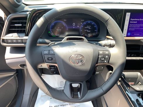 Used 2026 Toyota Crown Signia w/ Advanced Technology Package AWD/4WD image 25