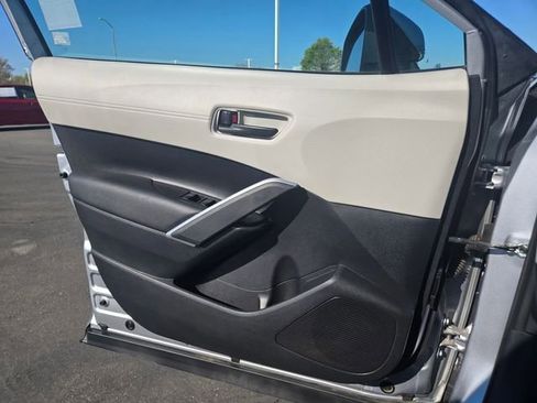 Certified 2023 Toyota Corolla Cross LE image 21