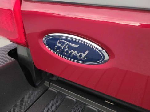 Used 2024 Ford F250 King Ranch w/ FX4 Off-Road Package AWD/4WD image 32