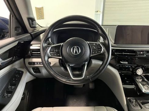 Used 2025 Acura MDX SH-AWD w/ Technology Package image 21