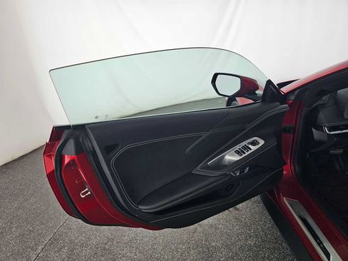 Used 2023 Chevrolet Corvette Stingray Convertible w/ Z51 Performance Package RWD image 19