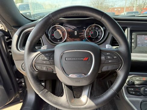 Used 2015 Dodge Challenger R/T w/ Quick Order Package 28B R/T RWD image 14