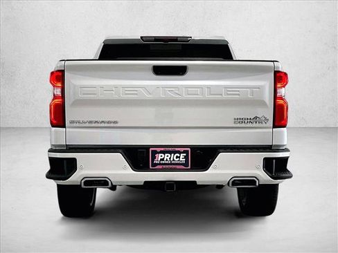 Used 2024 Chevrolet Silverado 1500 High Country RWD image 4