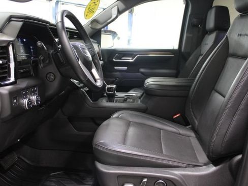 Used 2025 GMC Sierra 1500 Denali w/ Denali Reserve Package AWD/4WD image 20