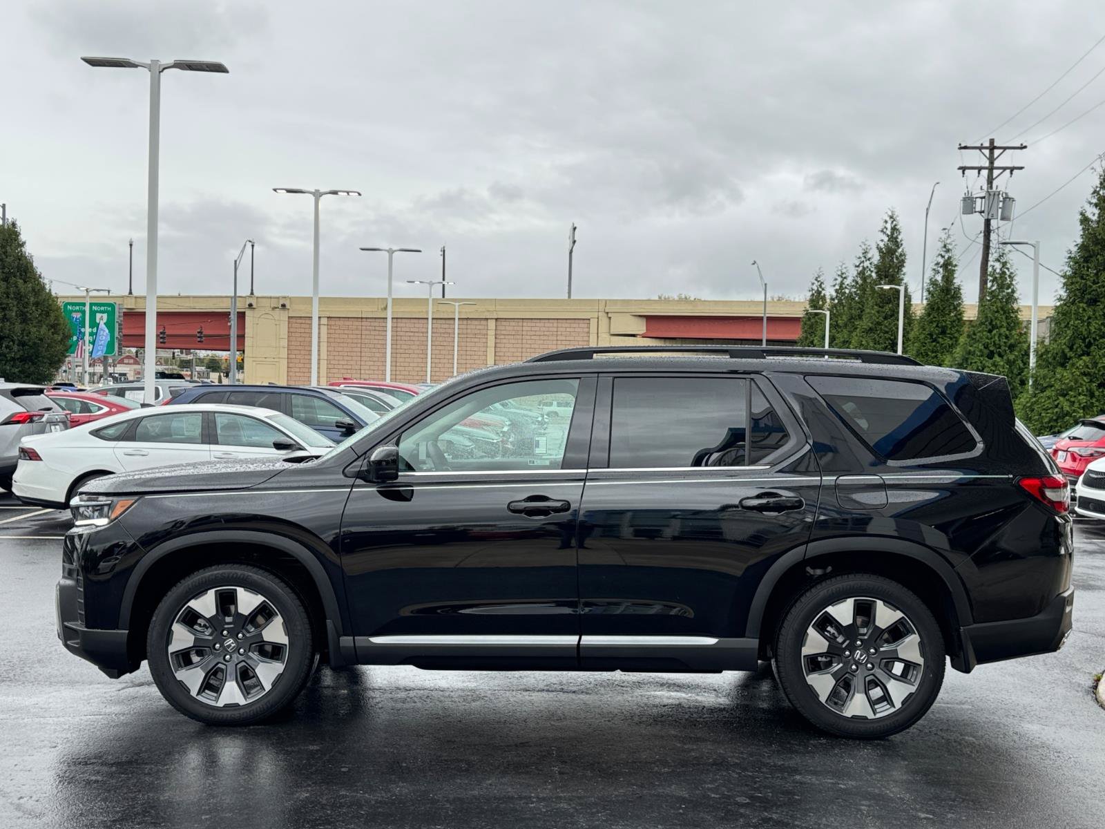 New 2026 Honda Pilot Elite image 7