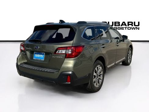 Used 2019 Subaru Outback 2.5i Touring w/ Popular Package #3A AWD/4WD image 7