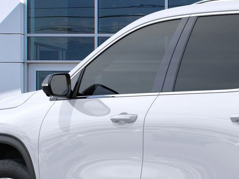 New 2025 Buick Enclave Preferred image 12